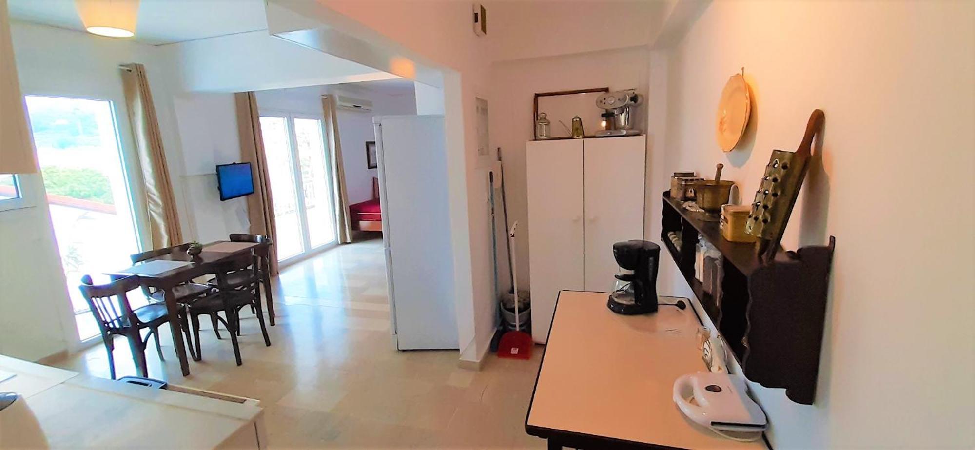 Mondo Cosseri Akrata Apartment ภายนอก รูปภาพ